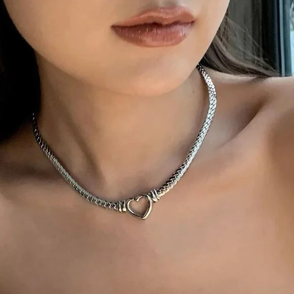 Heart link necklace ,18k gold plated heart necklace - Picture 2 of 2